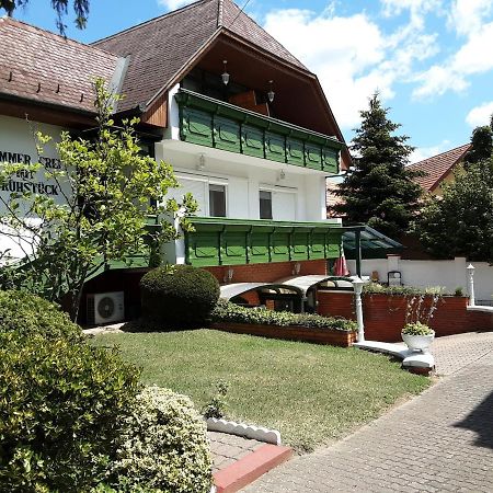 St Hubertus Panzio Bed and Breakfast Hévíz Eksteriør billede